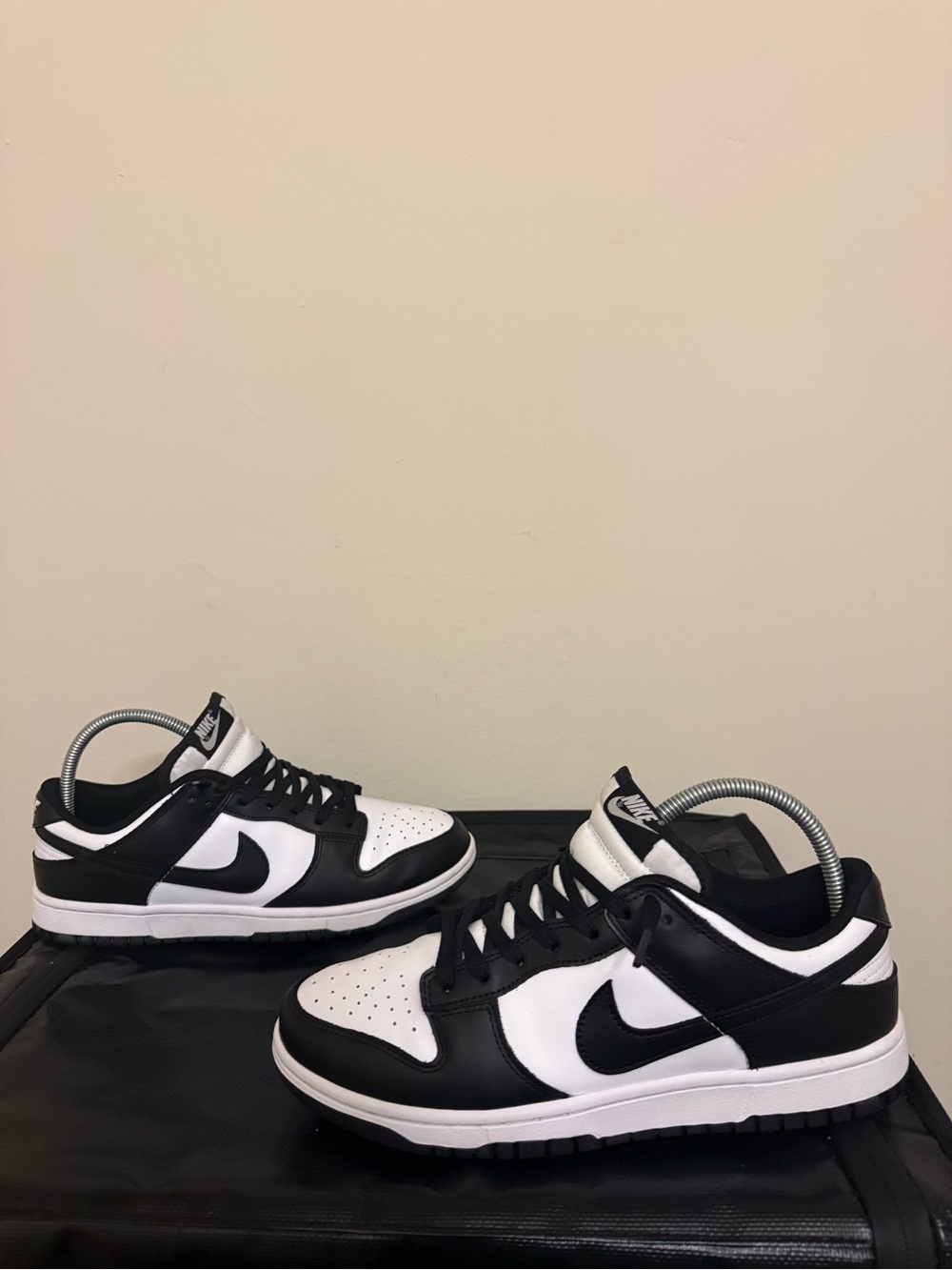 Nike Dunk Low Shoes Mens Size 9.5 Black White Leather Low Sneakers DD1391-100